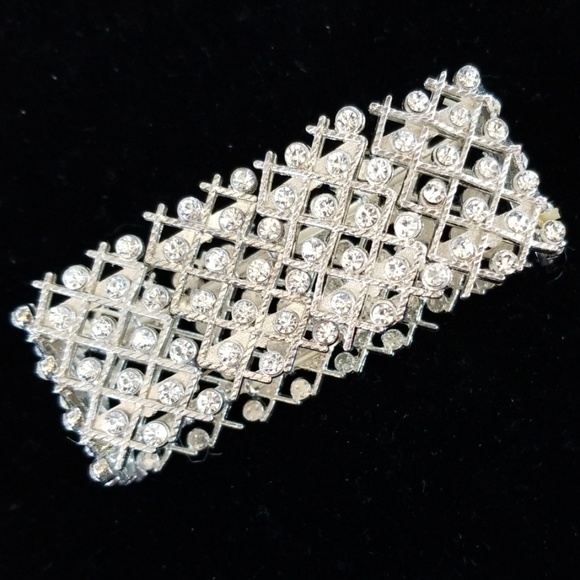 Vintage Clear Rhinestone Silver Tone Metal Stretch Metal Cuff Bracelet - Picture 12 of 12
